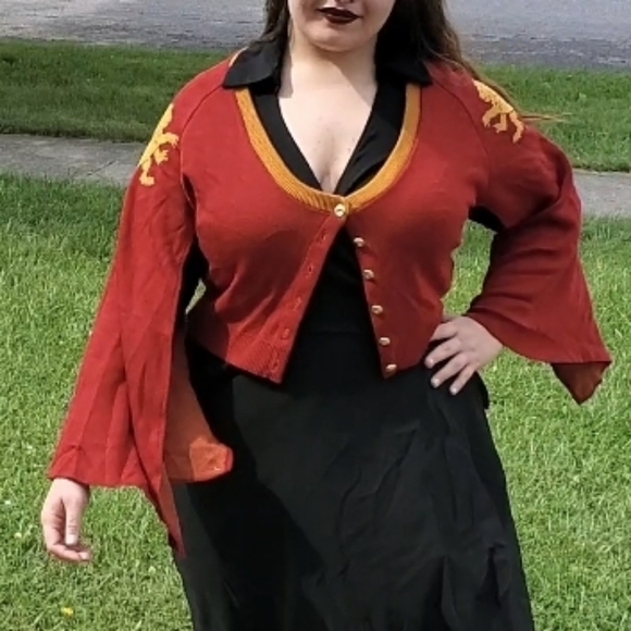 Elhoffer Design Retired Lion long Cape Sleeve Cropped Cardigan - Picture 9 of 14